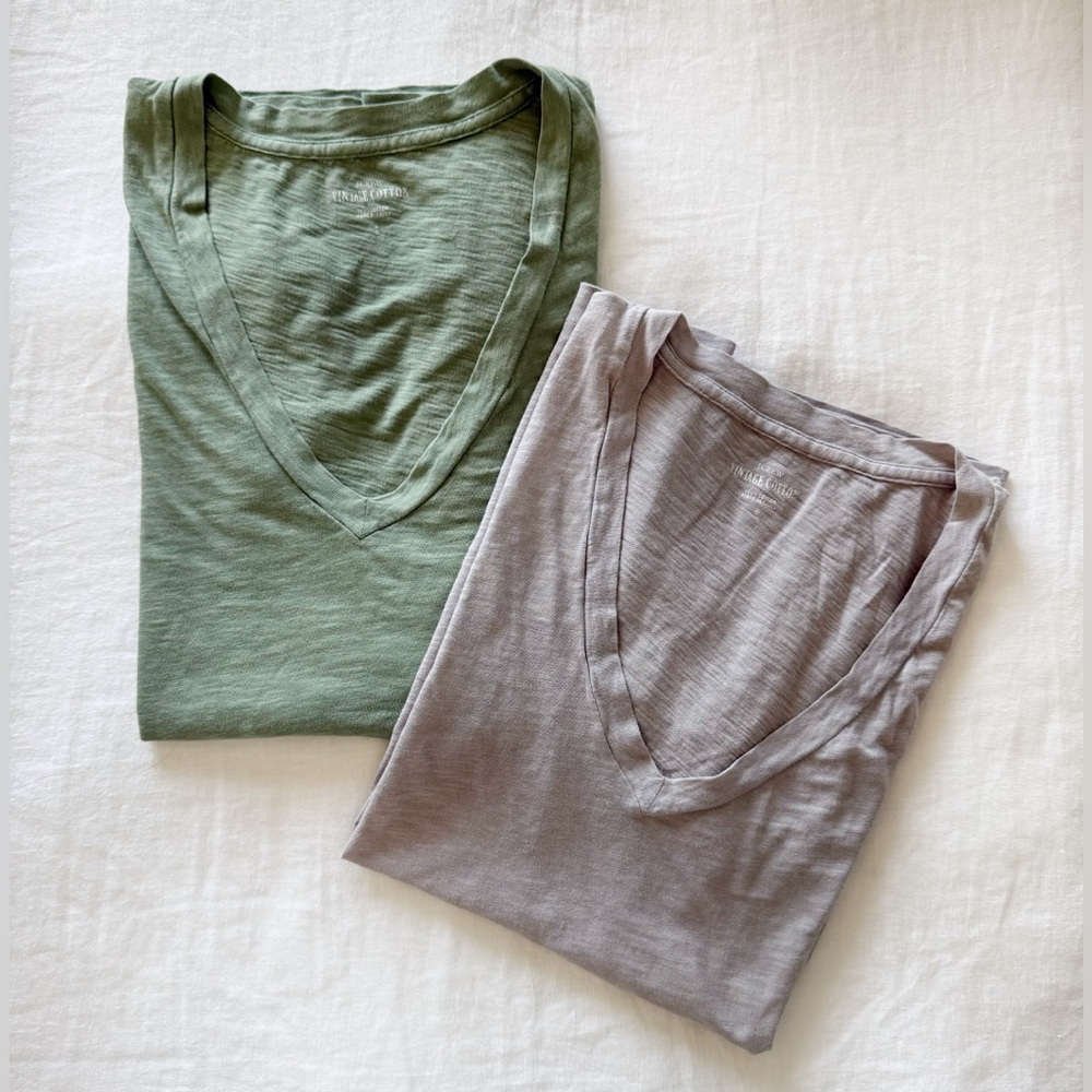 J.Crew Set of Vintage Cotton V-Neck T-Shirts in Sage Green & Stone Grey, Size S